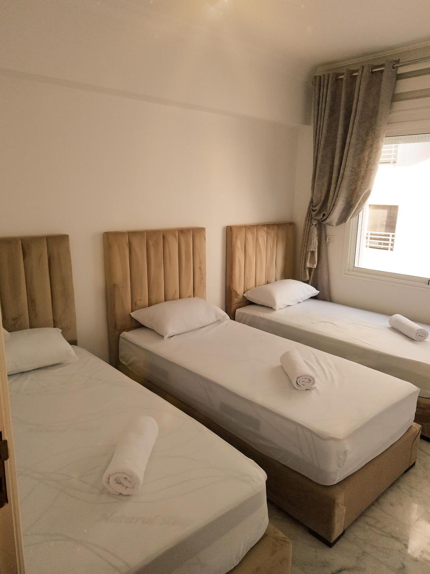 Incroyable Appartement A Playa Enface Cafe Sky 17 Tanger Exteriér fotografie